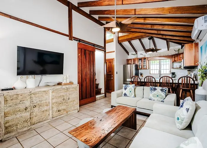 150 Ft To & Surf - 3 Bedroom House & Pool * Tamarindo