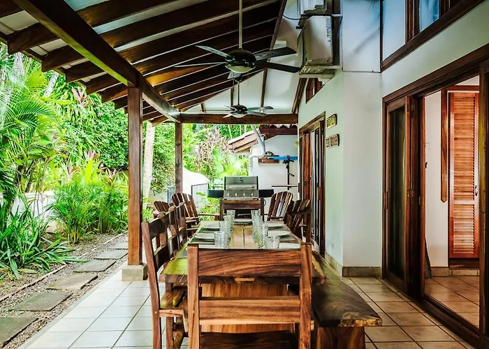 150 Ft To & Surf - 3 Bedroom House & Pool Tamarindo
