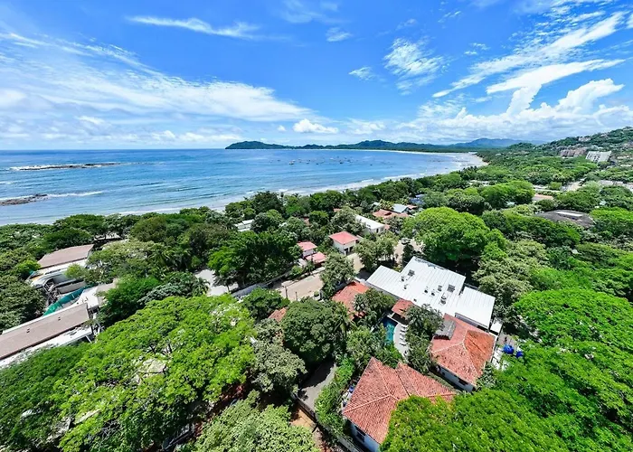 150 Ft To & Surf - 3 Bedroom House & Pool Tamarindo